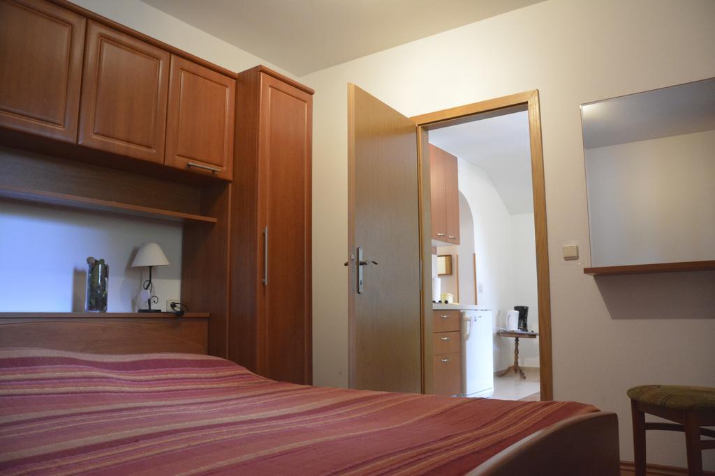 Apartments Bakuk Stari Grad  Kültér fotó