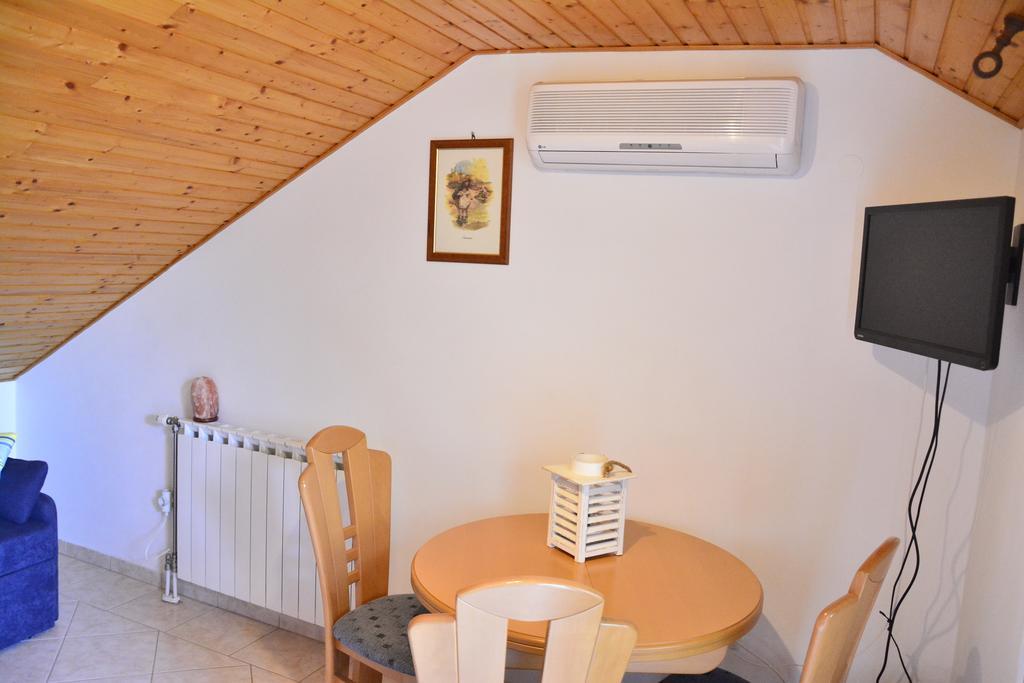 Apartments Bakuk Stari Grad  Kültér fotó